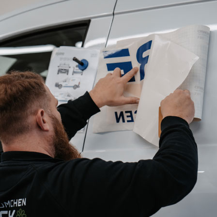 Inhaber bei der Arbeit