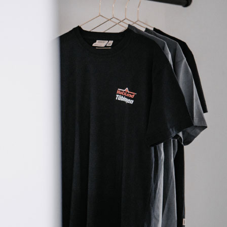 Gerade Produziert T-Shirts